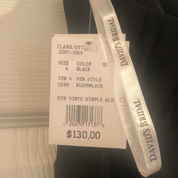 Gorgeous black strapless gown - Picture 4 of 6